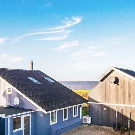 Luxury Retreat By Fjord - By Traum